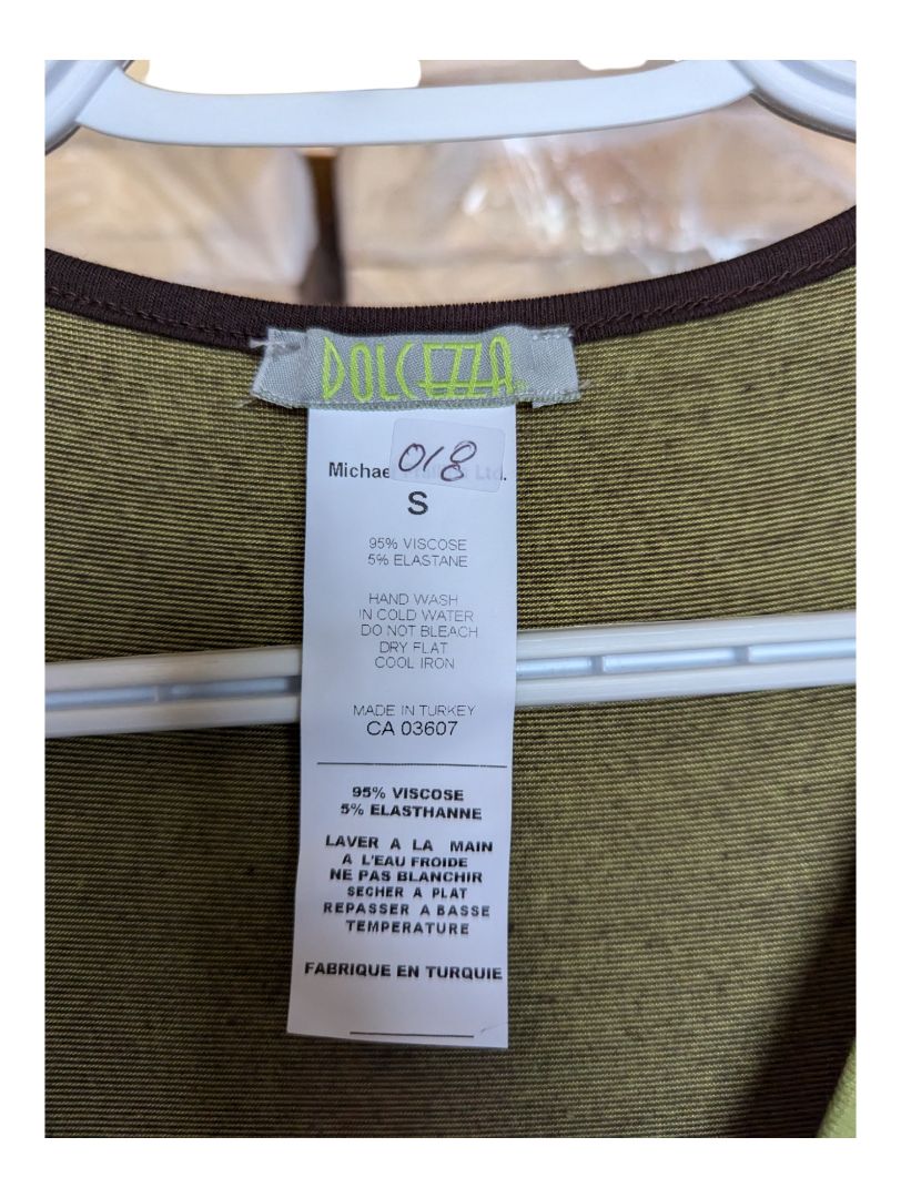 Green Dot Patterend Top Dolcezza Size S