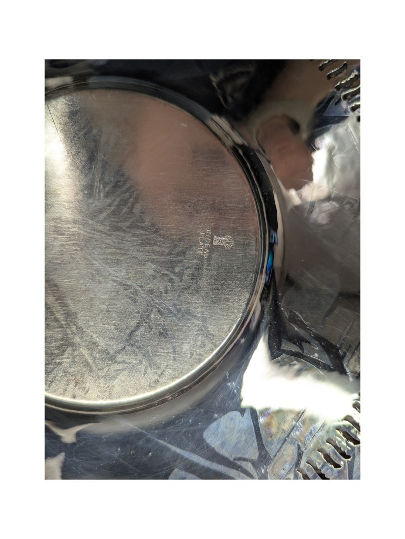 Rodeau Plate Round Serving Tray