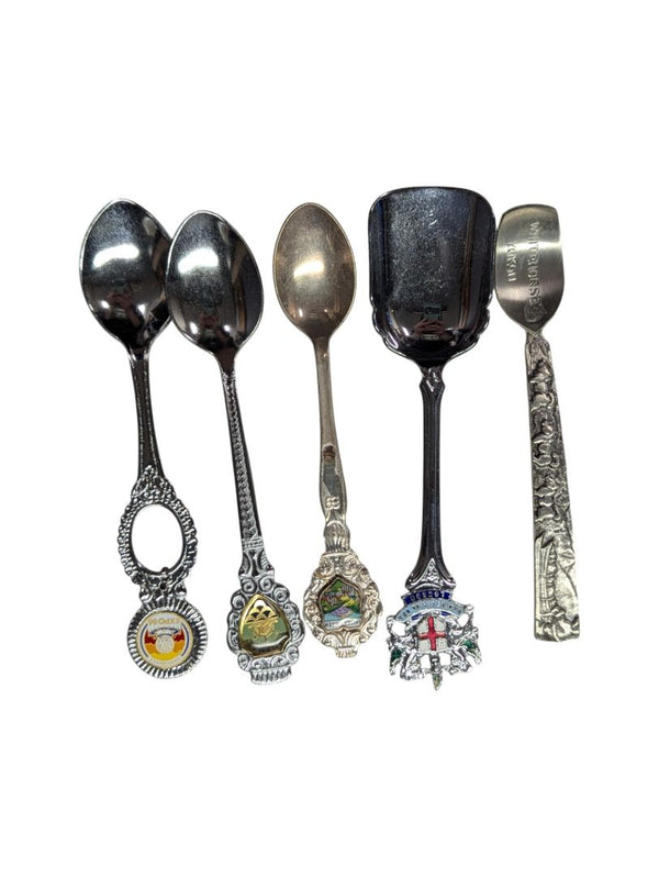 Vintage Teaspoons (assorted, set of 5)