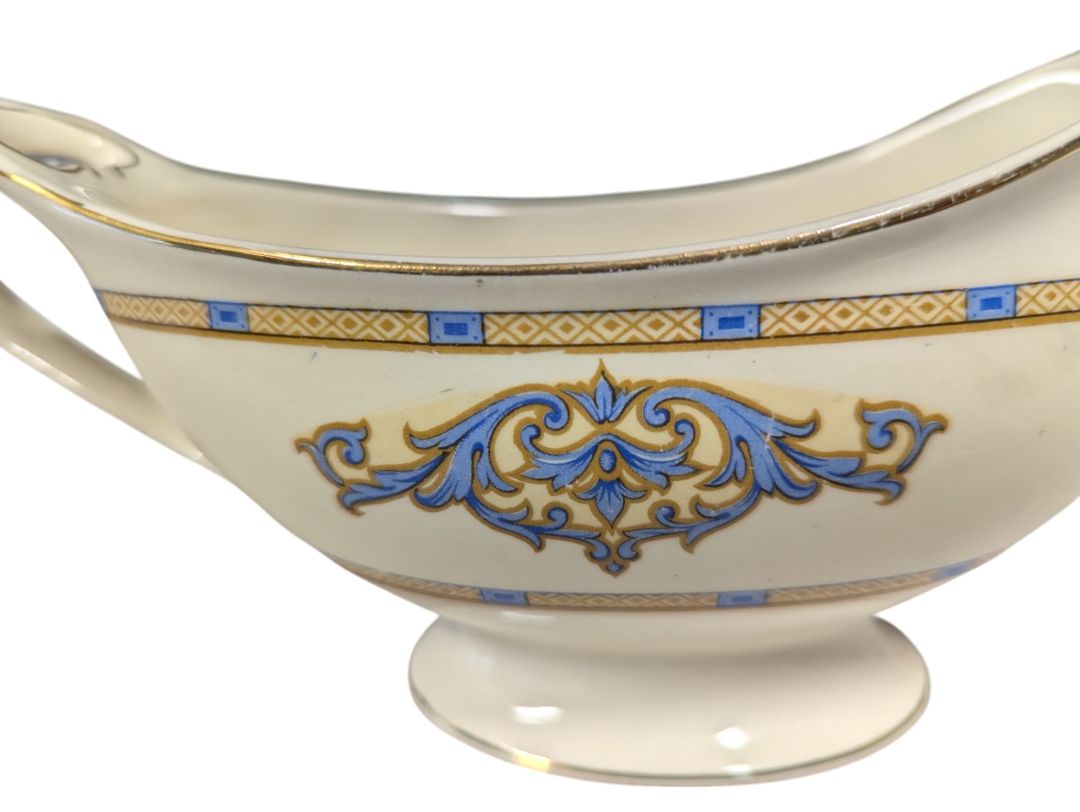 J&G Meakin England Plate, Gravy Bowl and Serving Dish w/ Lid (set of 4)