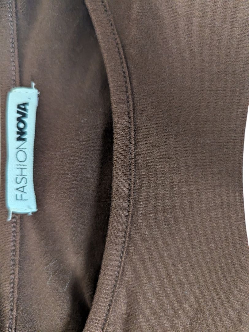 Brown Fashion Nova Wild and Free Rock Cropped Tee (S)