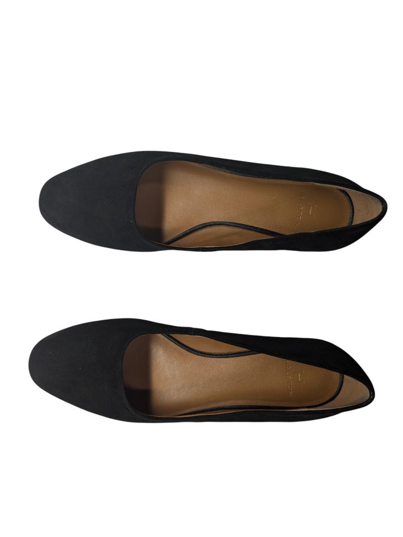 Black Ballet Flat Halston 10.5 ''