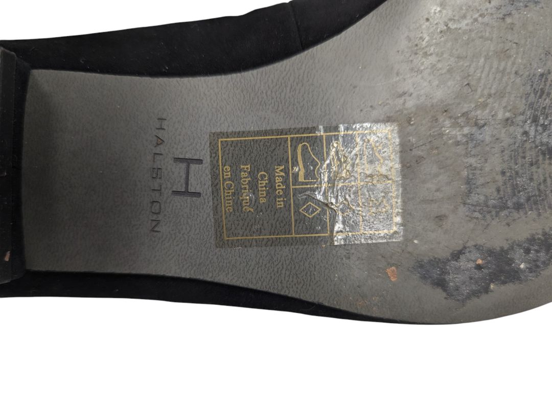 Black Ballet Flat Halston 10.5 ''