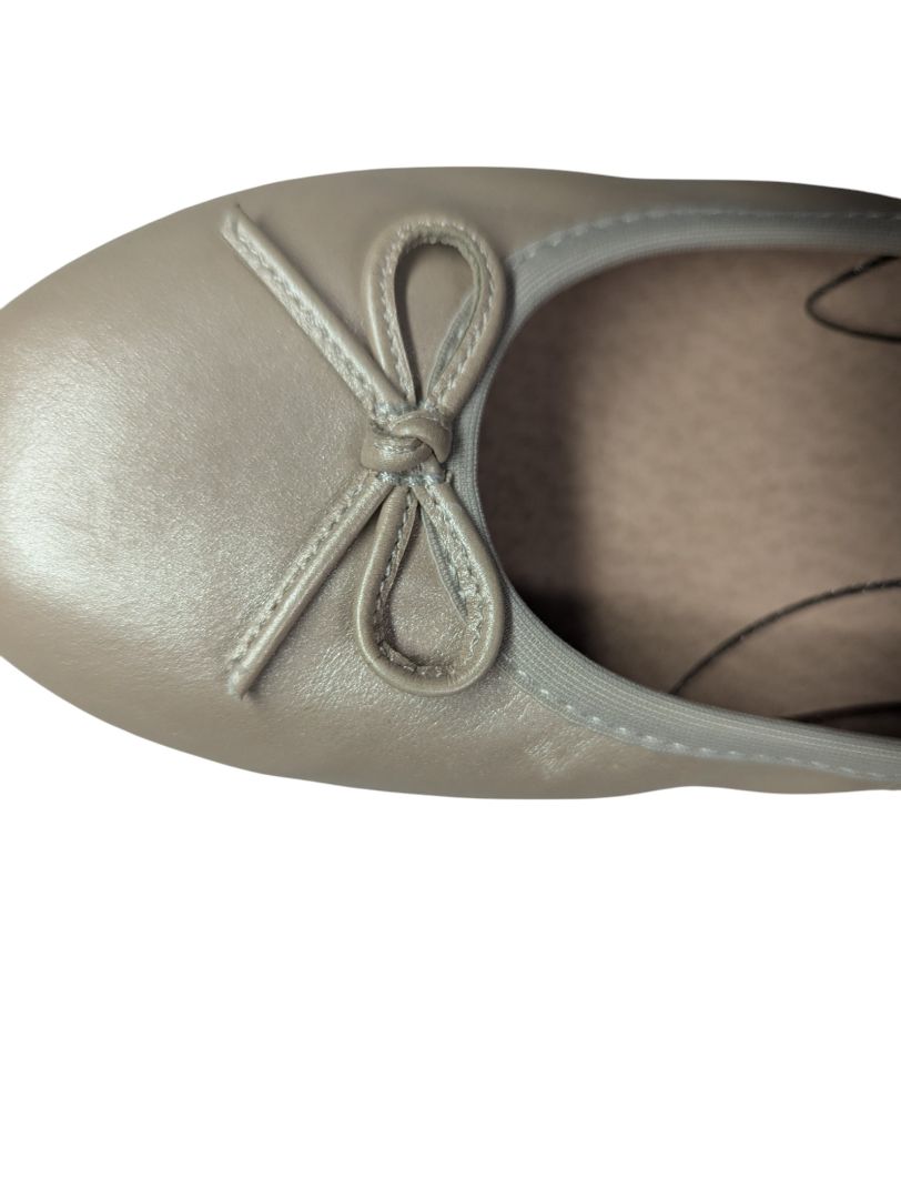 Pearl Colour Ballet Flats Tamaris Size 39