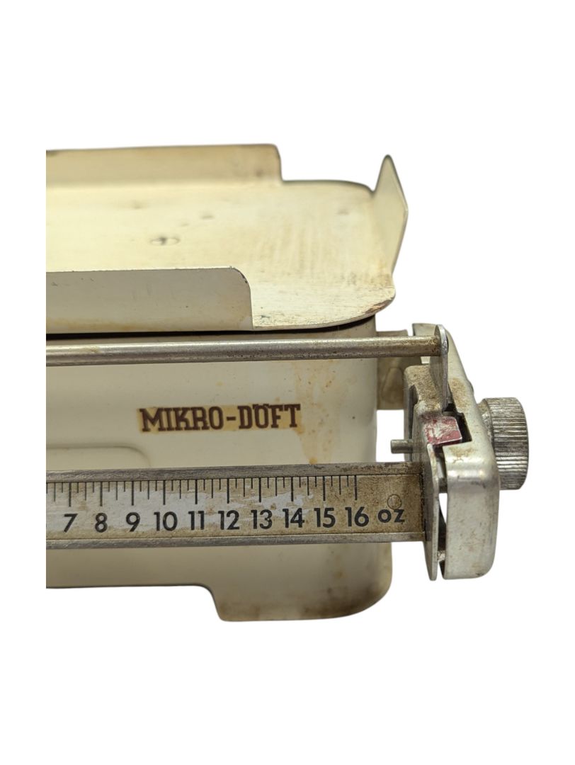 Vintage Baby Scale Mikro