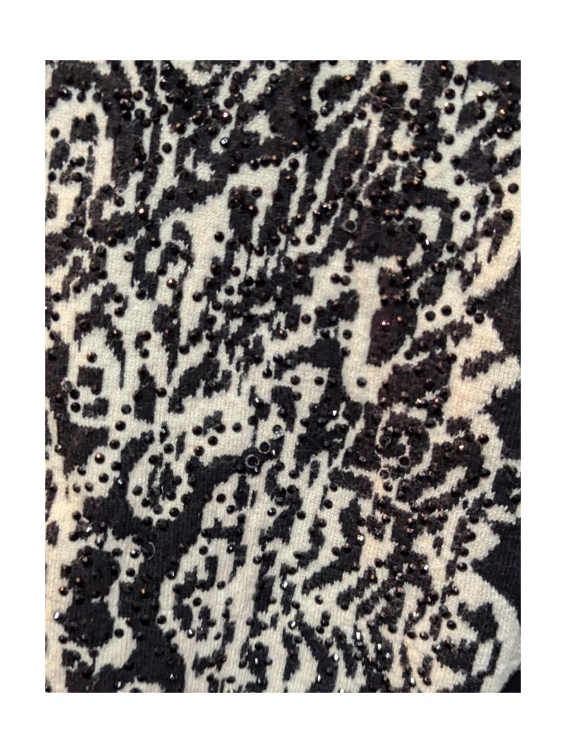 Flower Pattern Black Soft Knit Long Sleeves Frank Lyman Size M
