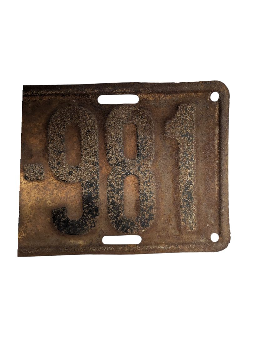 1922 Ontario License Plate (2 pieces)