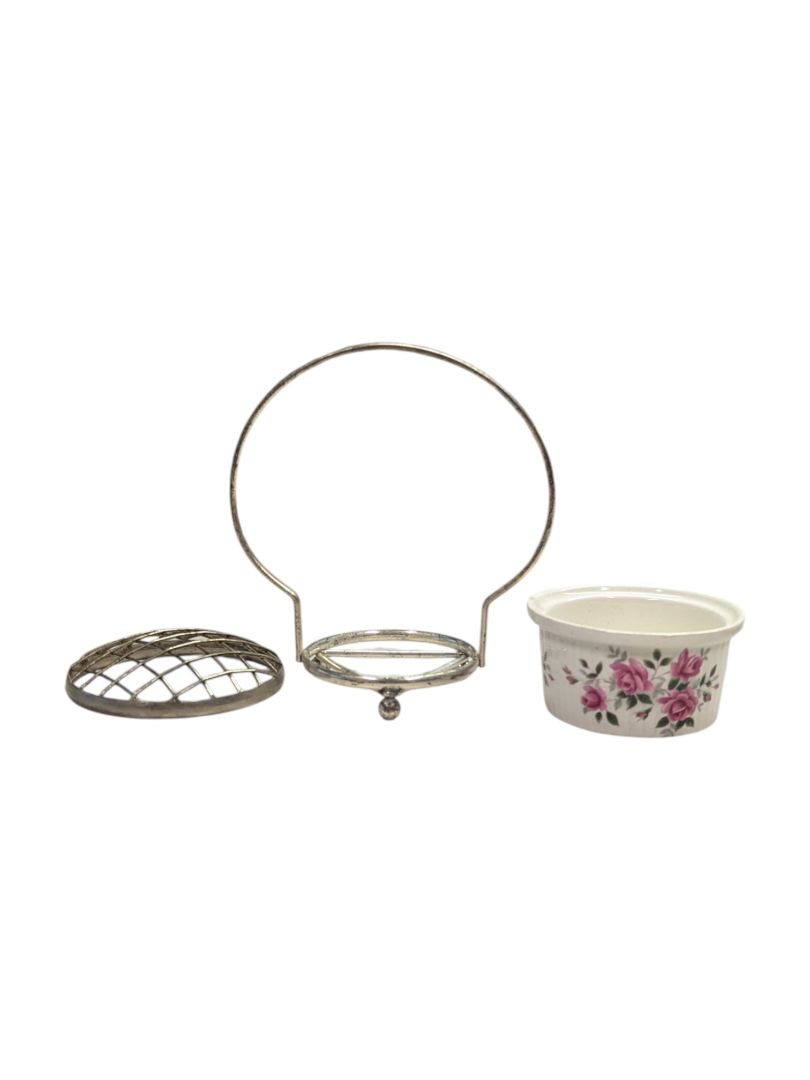 Enoch Wedgwood Small Ceramic Posy Holder