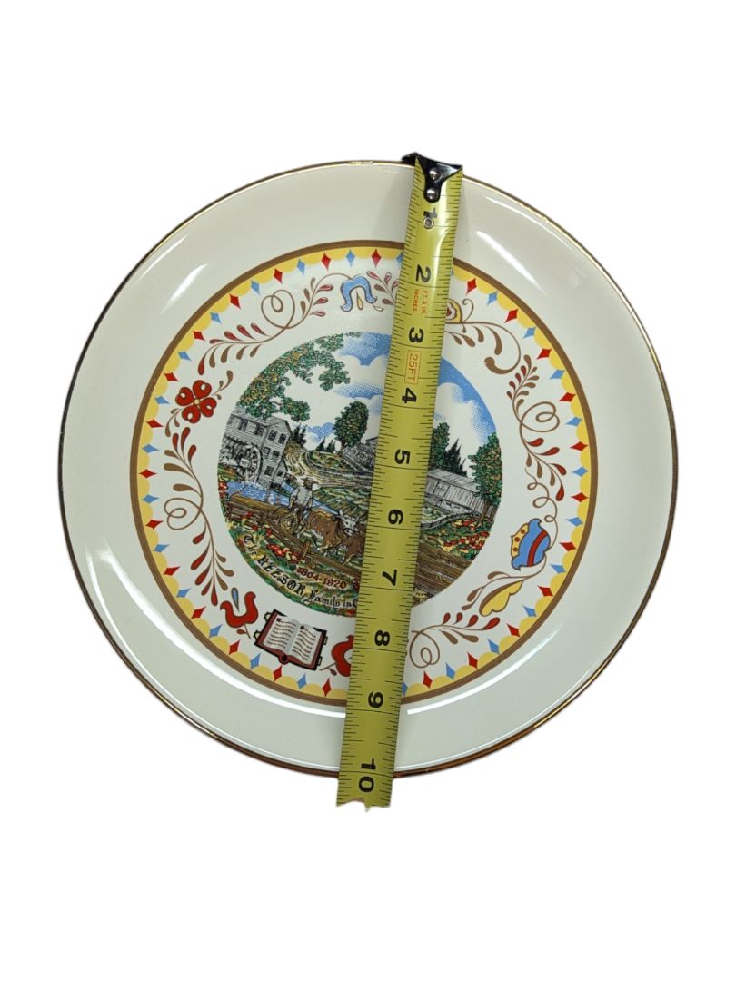 The Reesor Family Plate 22 k gold Trim