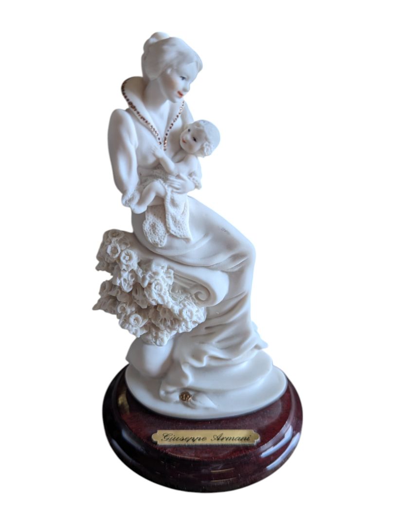 Giuseppe Armani GINORI Maternity With Flowers