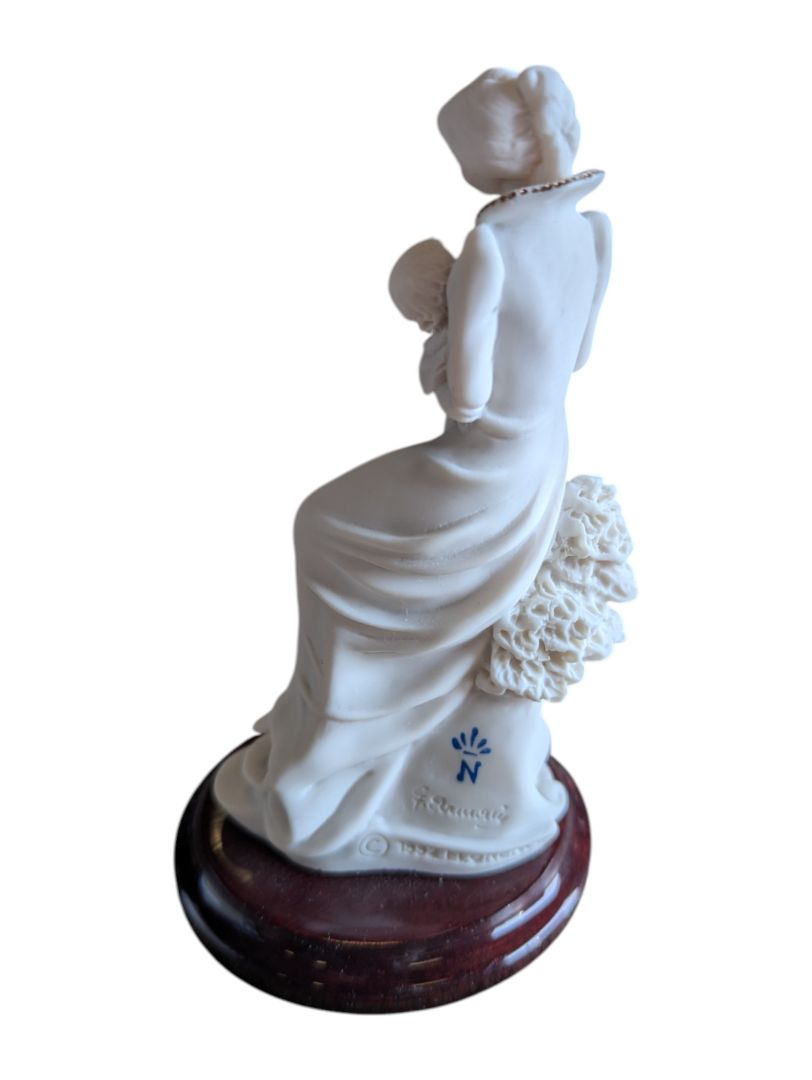 Giuseppe Armani GINORI Maternity With Flowers