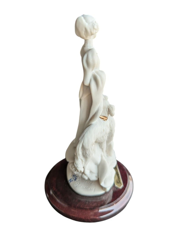 Giuseppe Armani "Lady with Dogs" Figurine w/ box