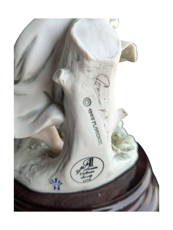 Giuseppe Armani "Flora" Figurine in box
