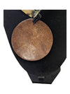 Horn Necklace w/ Shell Shape Pendant