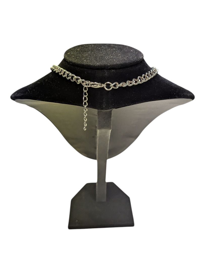 Metal Half Face Necklace