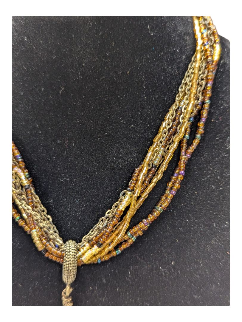 Muti-Strands Beaded Necklace w/ Stone Pendant