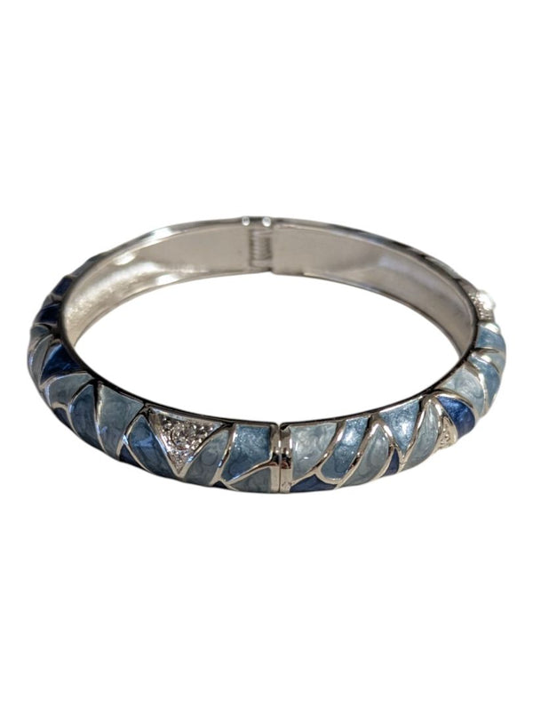 Silver Tone Shades of Blue Beachy Hinged Bangle