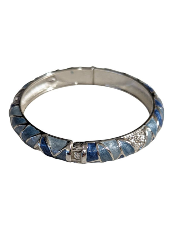 Silver Tone Shades of Blue Beachy Hinged Bangle
