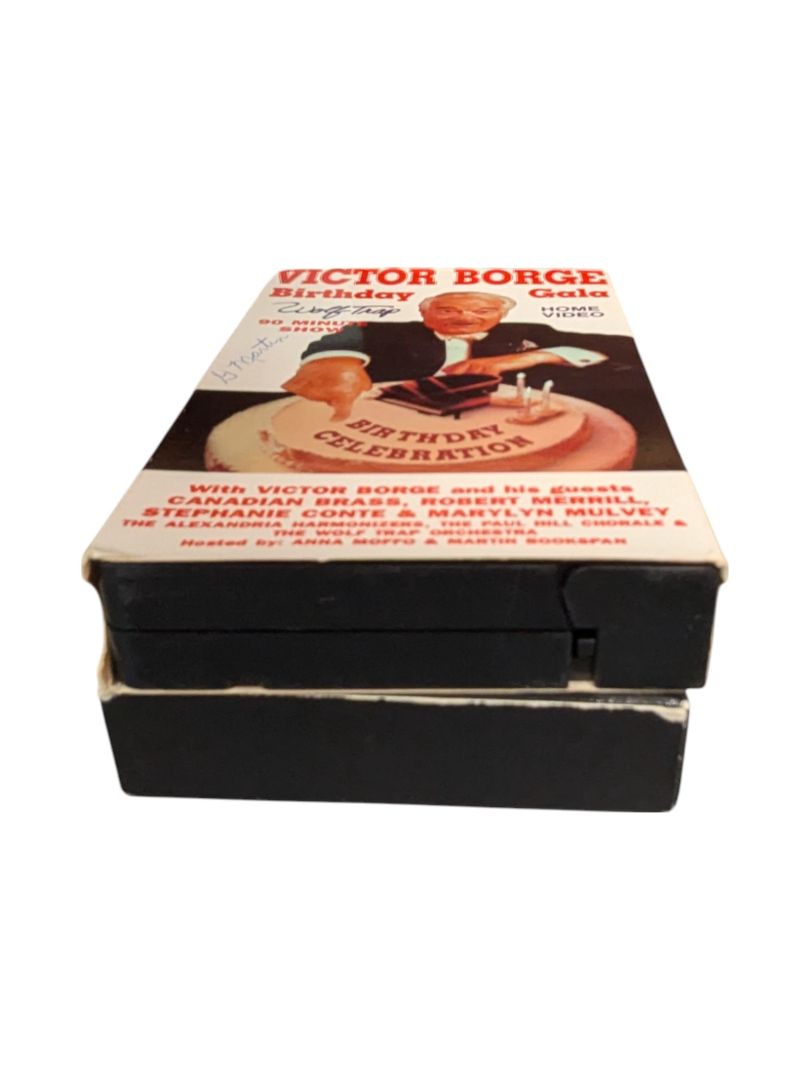 2 Assorted VHS (Victor Borge Birthday Gala)