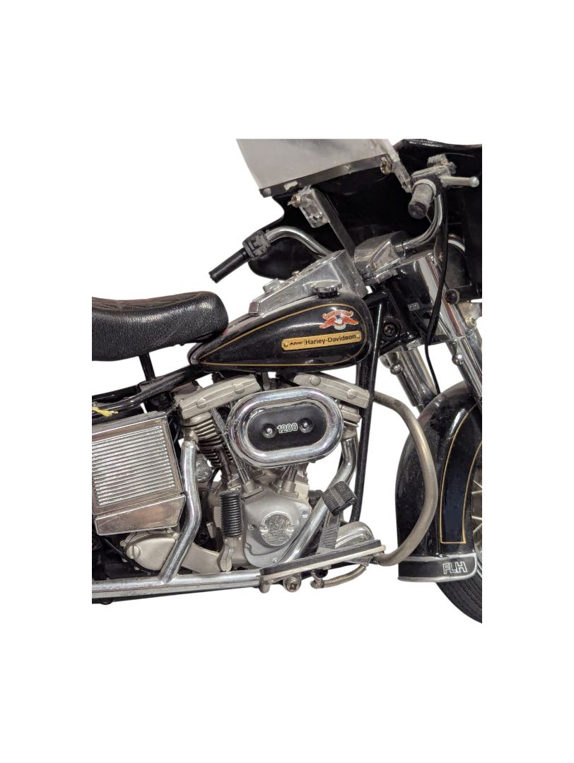 Franklin Mint Harley Davidson Electra Glide 1200 1:10 Model