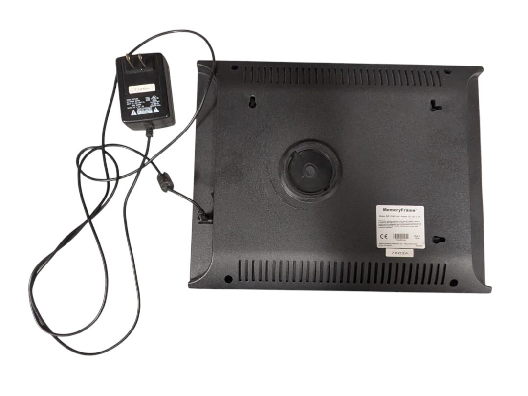 ViewSonic 7'' Digital Photo Frame w/ Remote