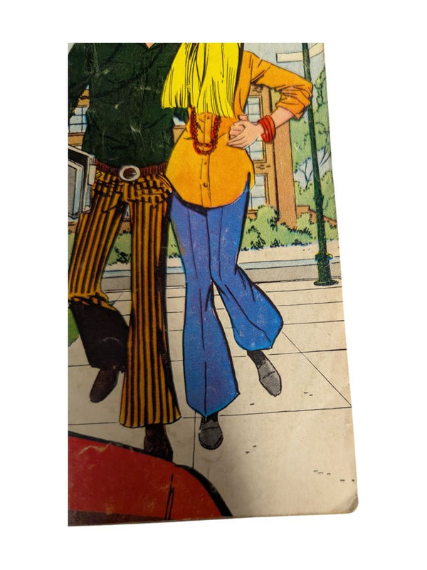 Girl's Love Stories #142 Comic