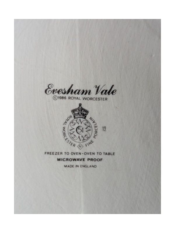 Royal Worcester Large Evesham Vale Covered Casserole Dish