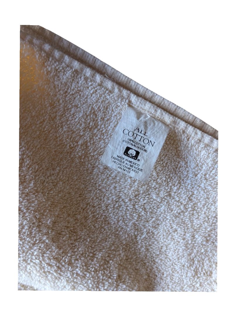 Mix of Towels and Shower Curtian w/ Metal Decorative Leaf Curtain Hooks (6 towels, 1 Curtian and 12 Hooks Set)