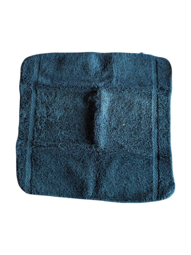 Mix of Towels and Shower Curtian w/ Metal Decorative Leaf Curtain Hooks (6 towels, 1 Curtian and 12 Hooks Set)