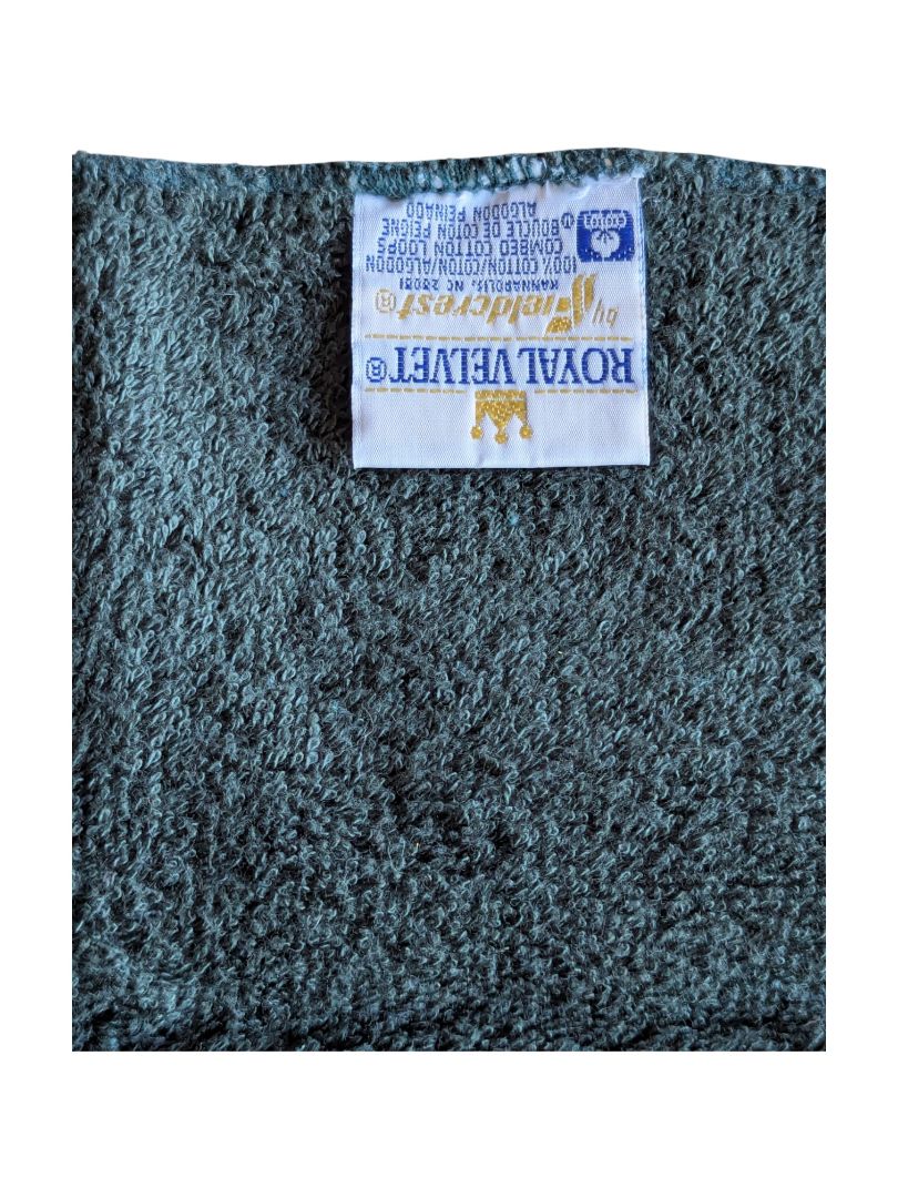 Mix of Towels and Shower Curtian w/ Metal Decorative Leaf Curtain Hooks (6 towels, 1 Curtian and 12 Hooks Set)