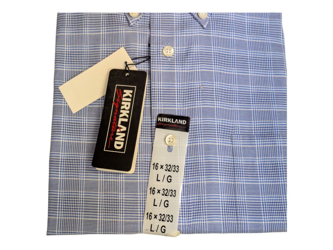 Pair of Kirkland Men’s Dress Shirts Size 16 x 32/33 (Large)