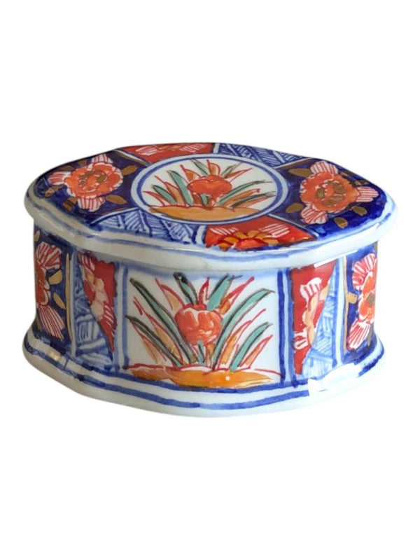 Hand-Painted Delft Holland Ceramic Trinket Box – Floral Design