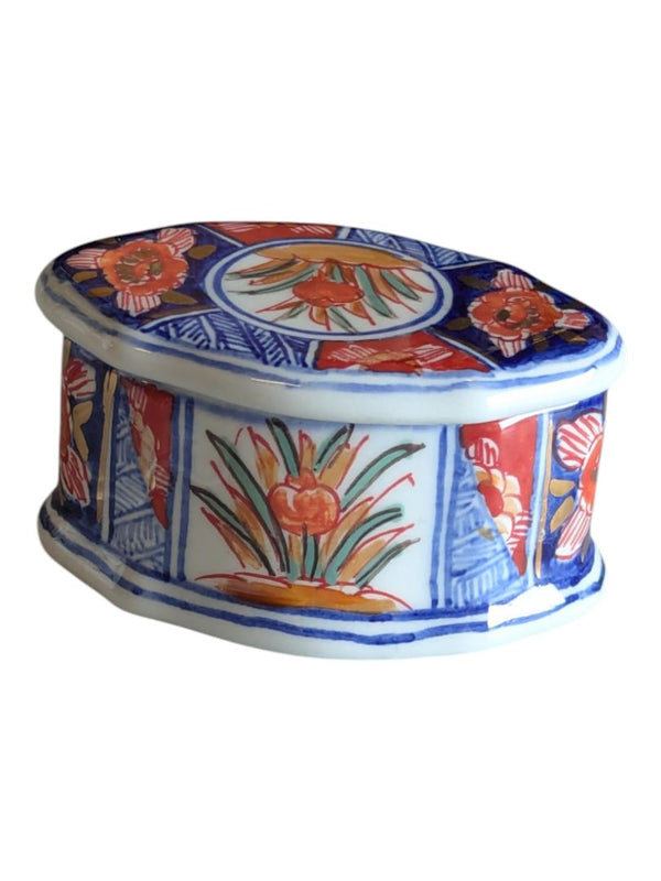 Hand-Painted Delft Holland Ceramic Trinket Box – Floral Design