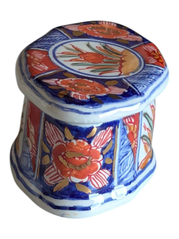 Hand-Painted Delft Holland Ceramic Trinket Box – Floral Design