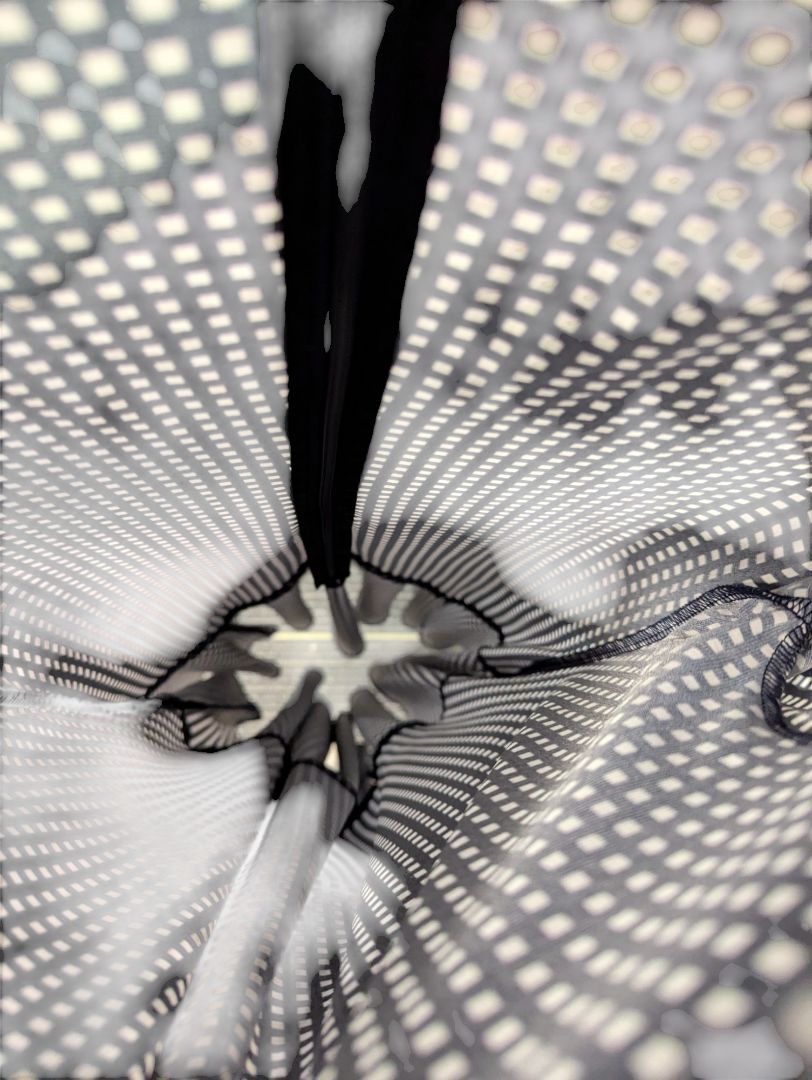 Michael Kors Geometric Print Long-Sleeve Dress (Women’s, Size Medium)