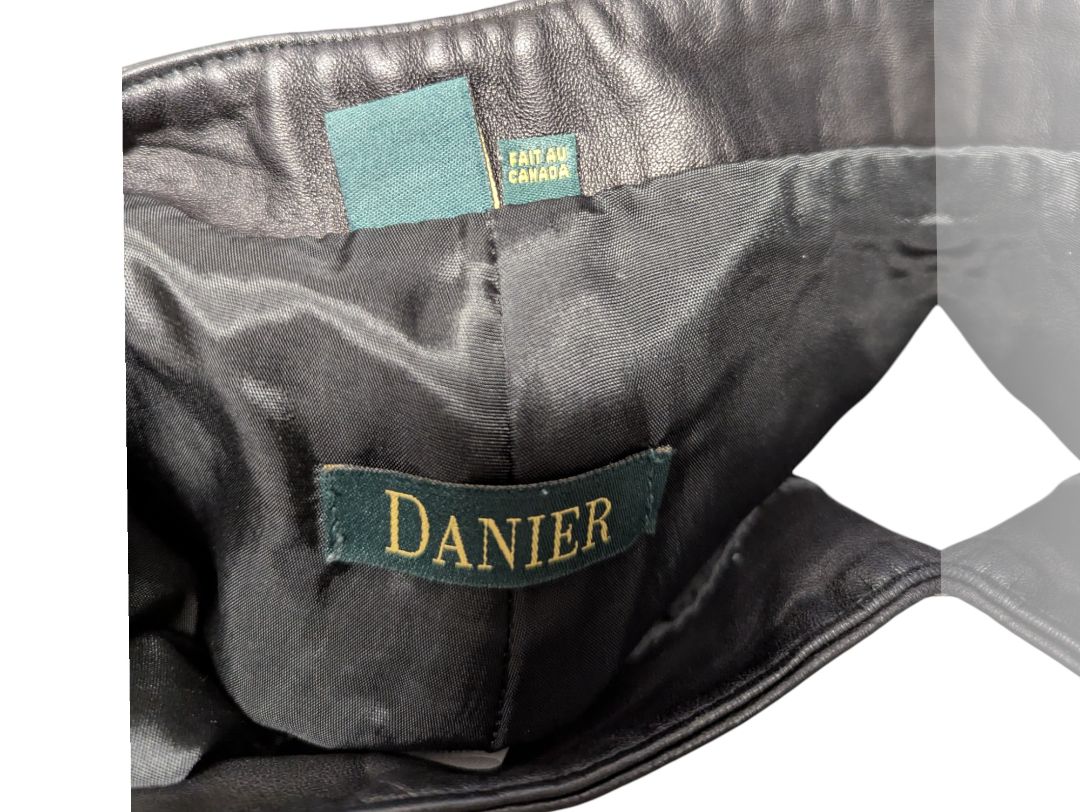 Danier Genuine Leather Pants (Women’s, Made in Canada)