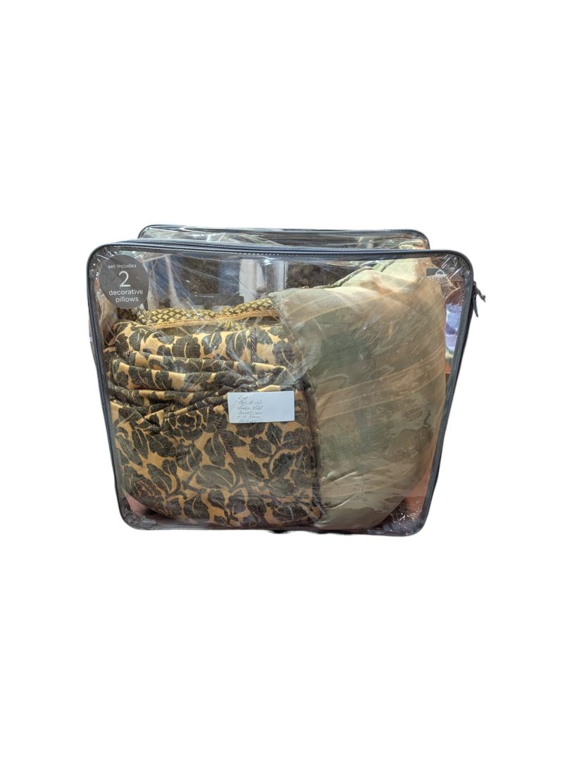 Throw Blanket and 3 Decorative Pillows