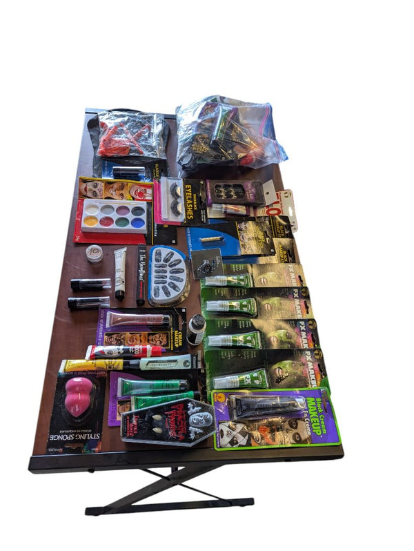 Halloween Makeup & Accessories Lot – Multi-Item Kit