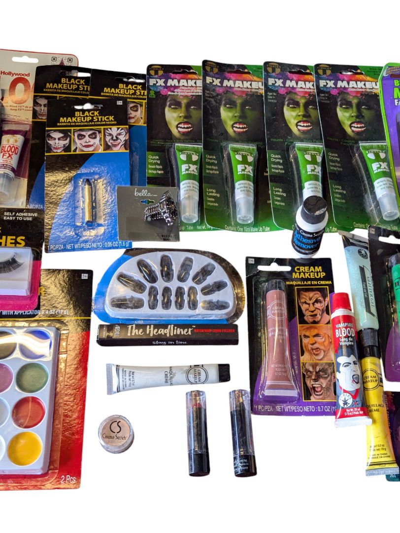 Halloween Makeup & Accessories Lot – Multi-Item Kit