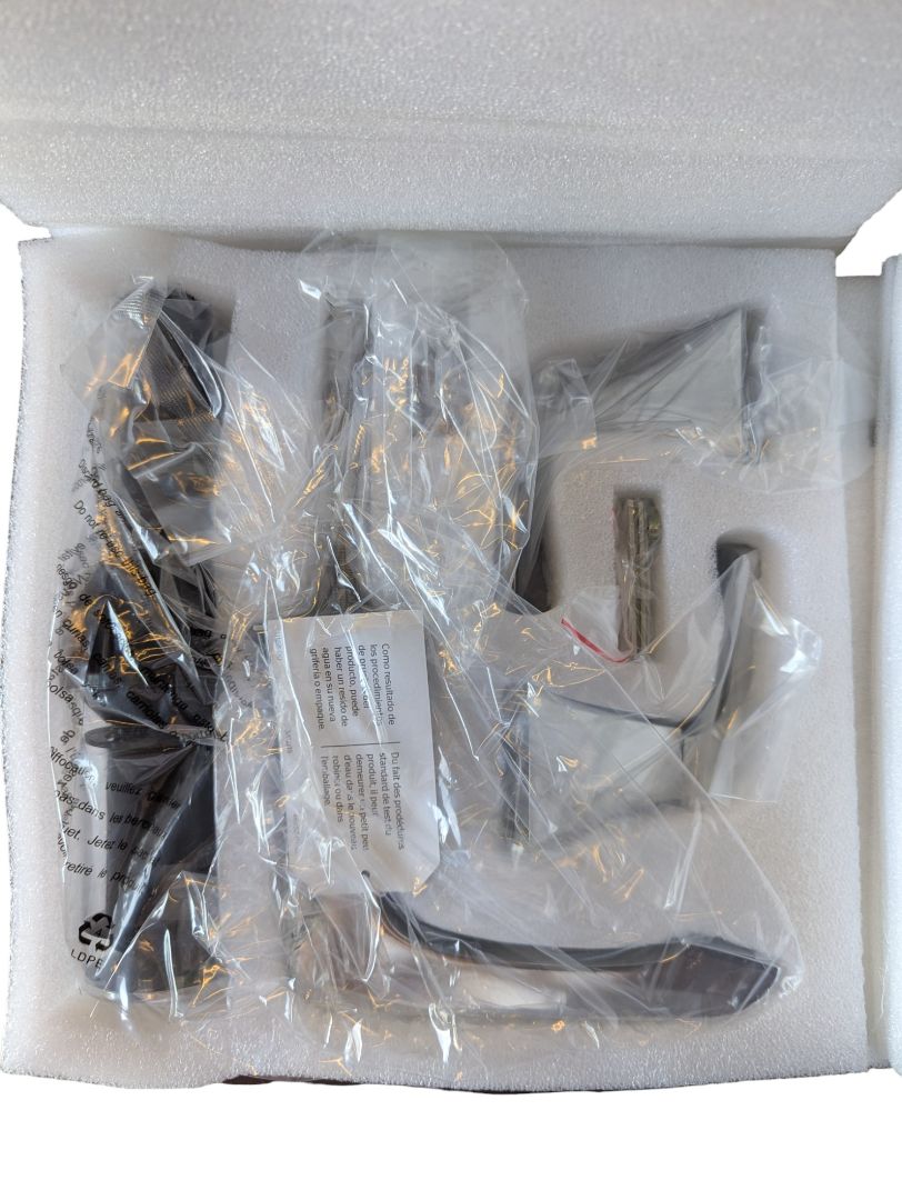 Pfister Vorena F-049-V0 widespread bathroom faucet set *3