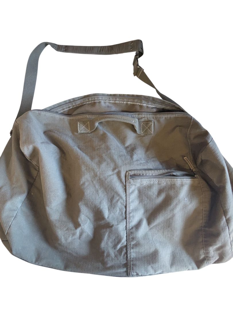 Military-Style Heavy-Duty Canvas Duffel Bag