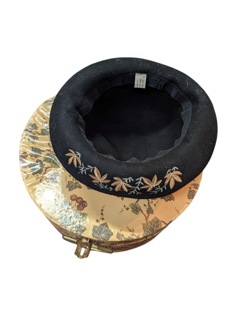 Vintage Hat Box with 2 Hats – Leopard Trim & Embroidered Felt Bowler
