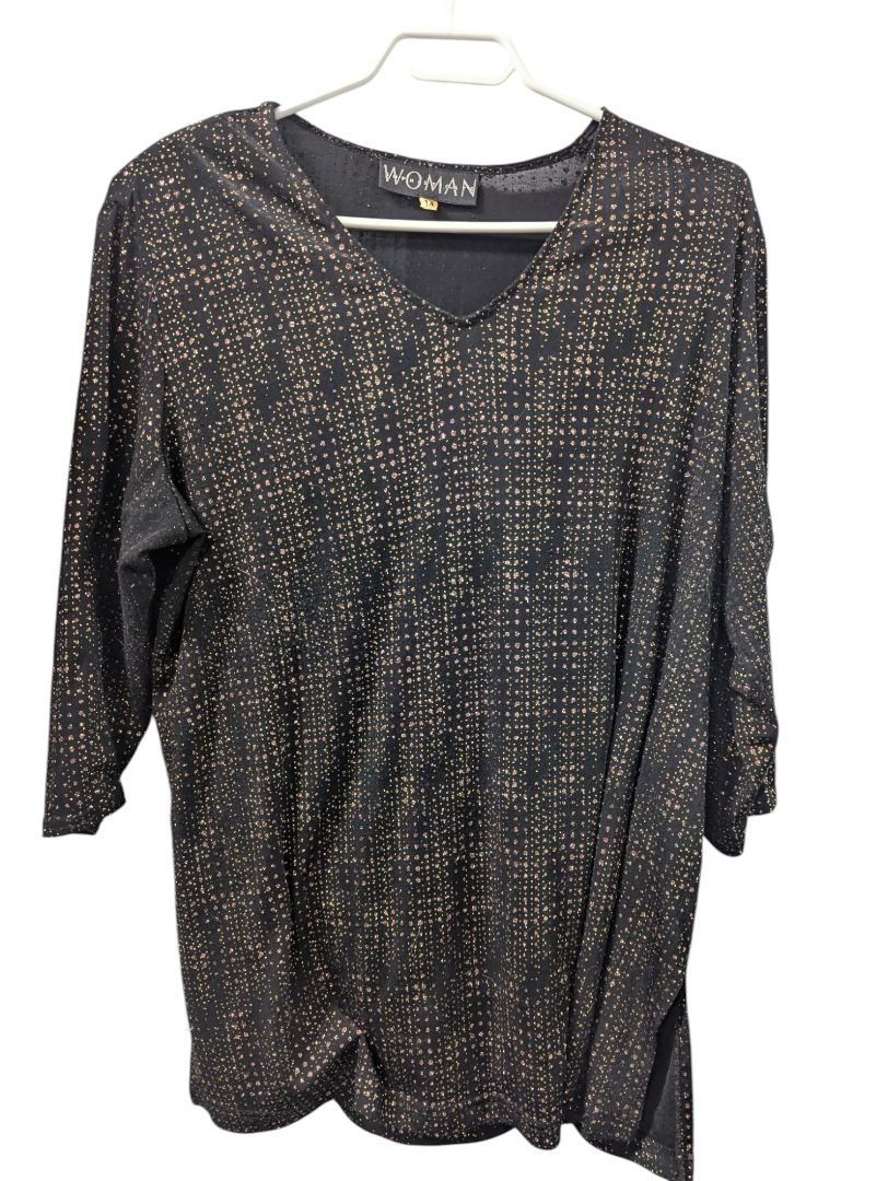 Woman Sophisticate Black Tunic Top