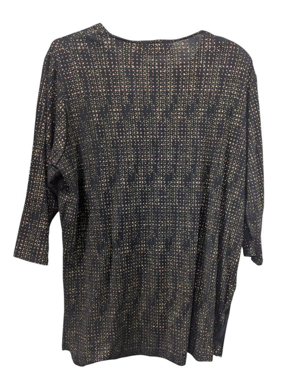 Woman Sophisticate Black Tunic Top