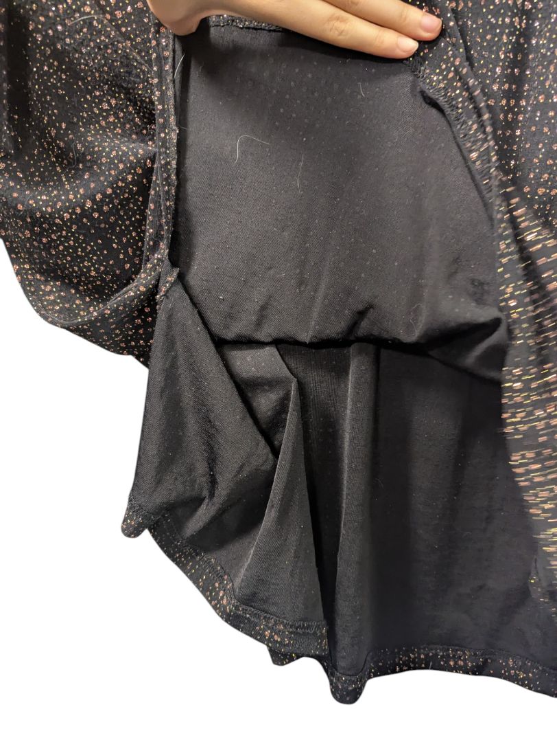Woman Sophisticate Black Tunic Top