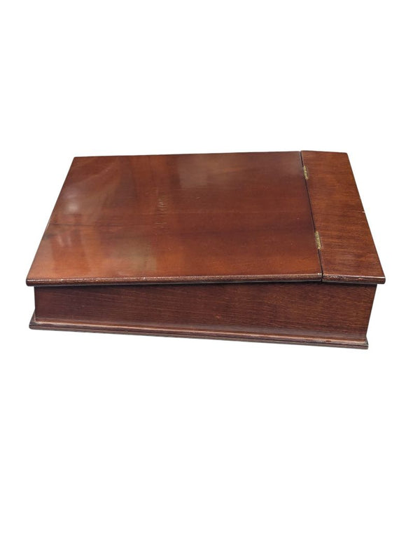 Vintage wooden lap desk / writing slope