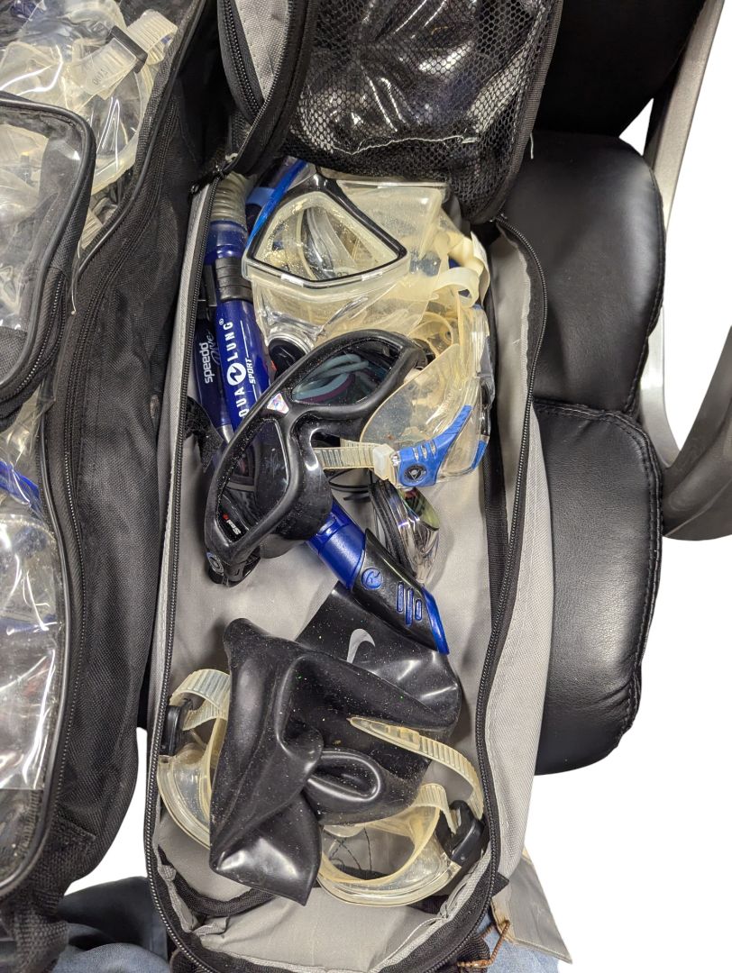 Lot of Speedo & Mixed Brand Snorkel / Dive Masks with Snorkels