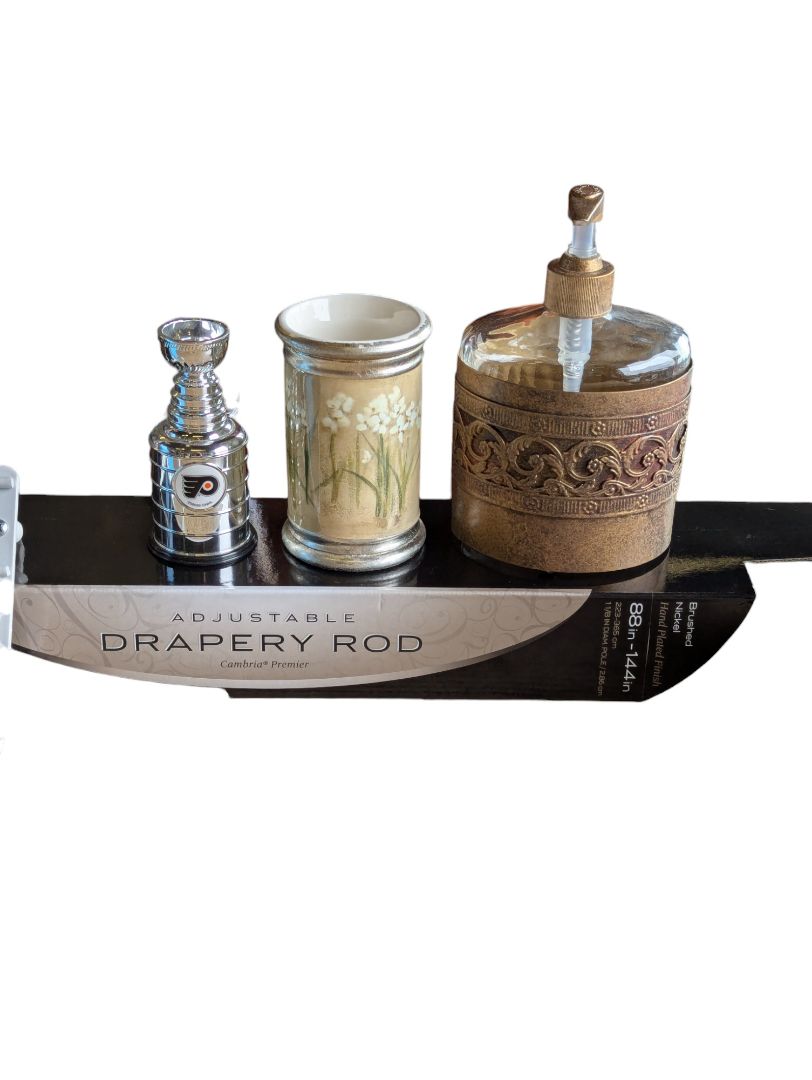 Mixed Household & Décor Lot – Drapery Rod, Kitchen & Storage Accessories
