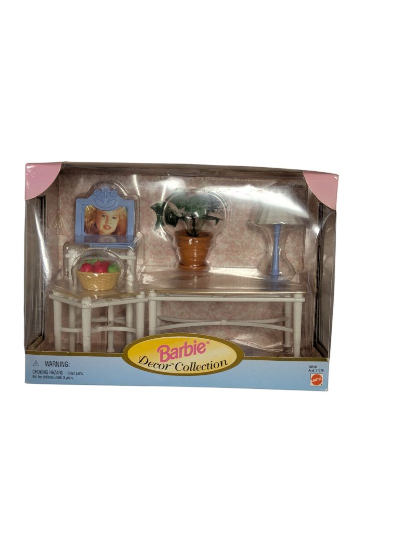 Barbie Décor Collection Furniture & Accessory Set (Mattel)
