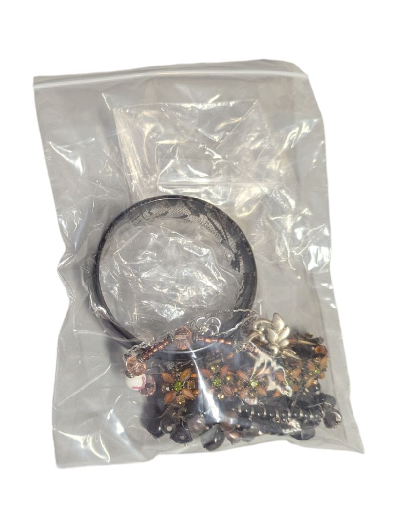 Lot of 5 Costume Bracelets – Mixed Beads & Bangles